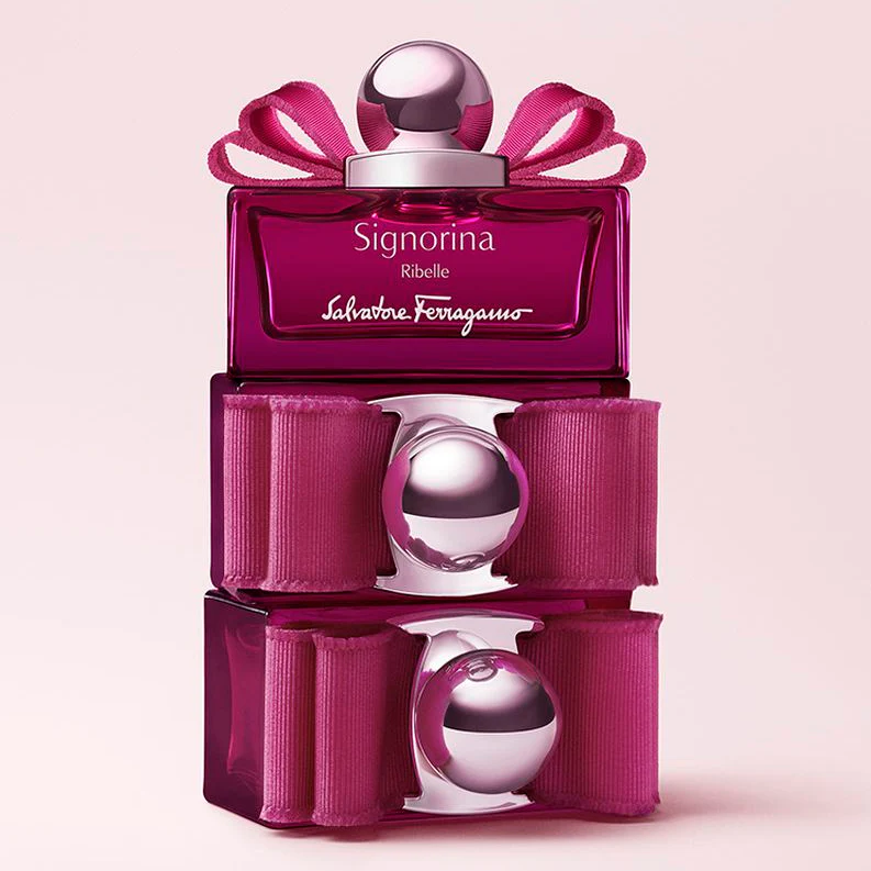 Salvatore Ferragamo Signorina Ribelle EDP Gift Set - Image 4