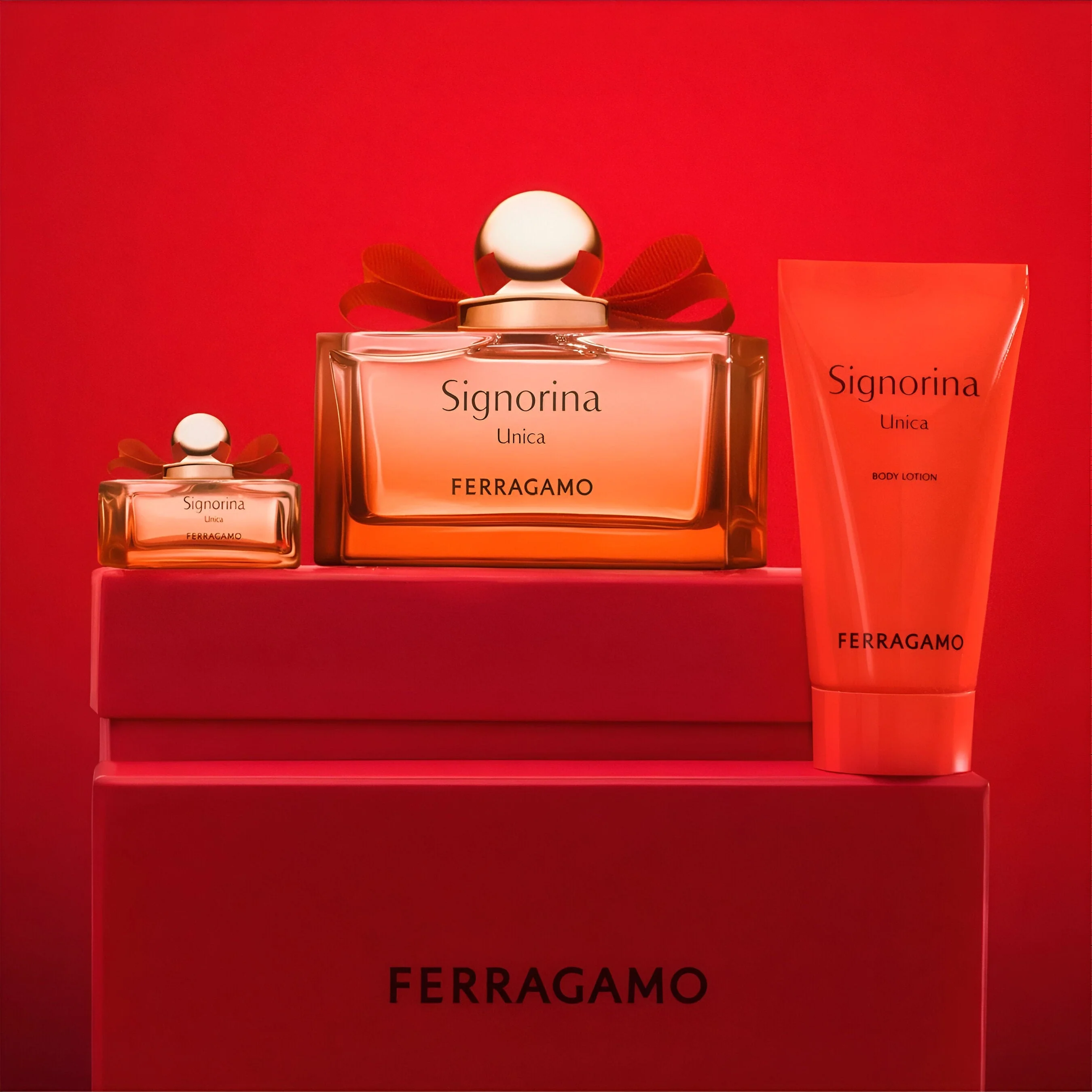 Salvatore Ferragamo Signorina Unica EDP Body Lotion Gift Set for Women - Image 2