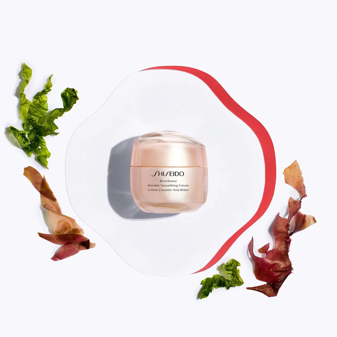 Shiseido Anti-Wrinkle Skincare Gift Set For Women - Image 4