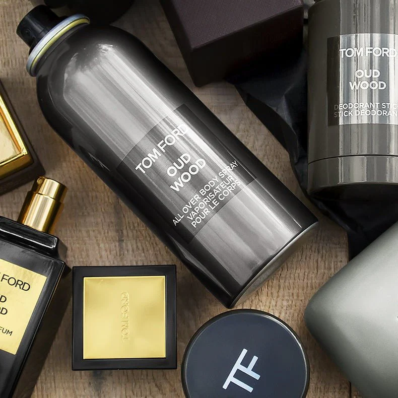 Tom Ford Oud Wood All Over Body Spray - Image 4