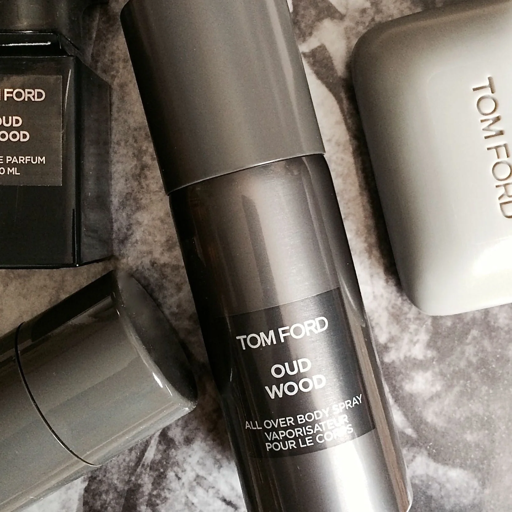 Tom Ford Oud Wood All Over Body Spray - Image 5