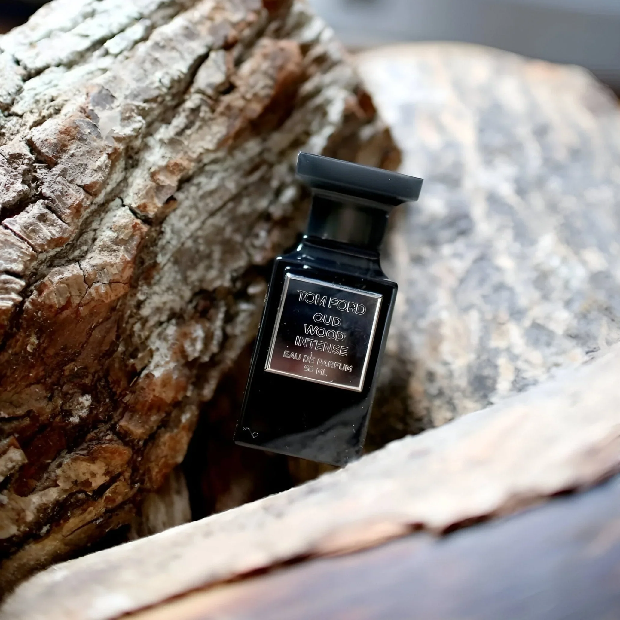 Tom Ford Oud Wood EDP Gift Set 3 - Image 3