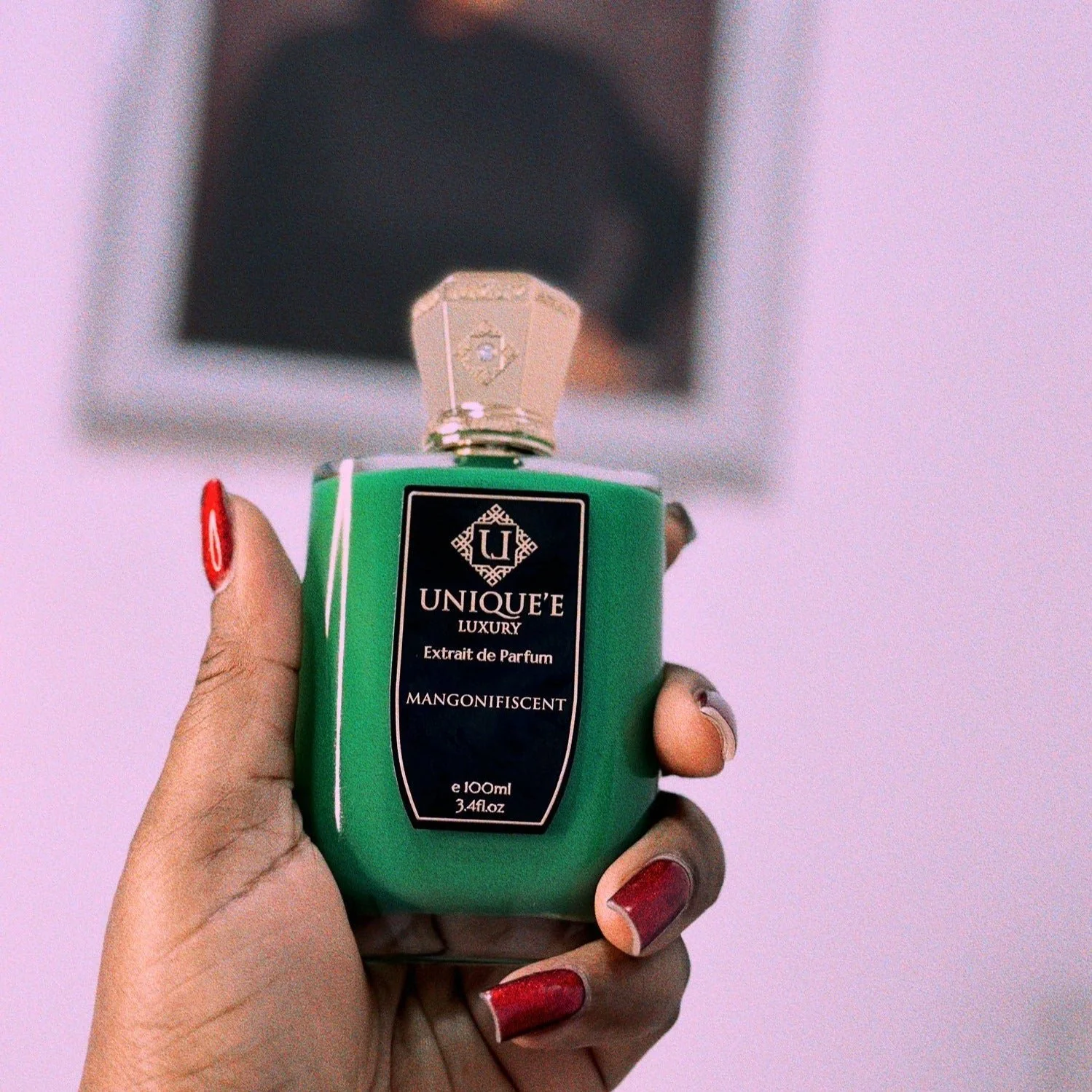 Unique'E Luxury Mangonifiscent Extrait De Parfum - Image 4