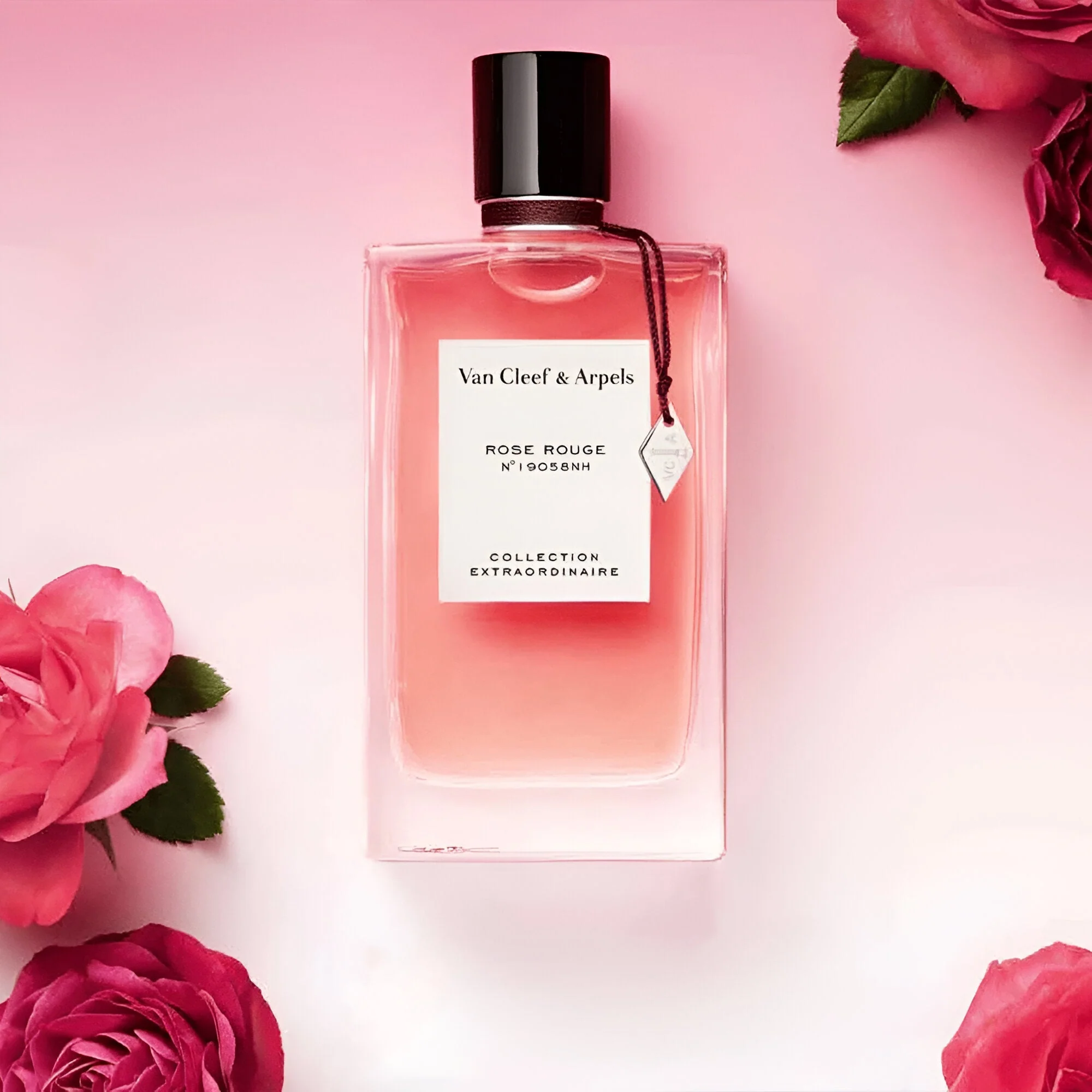 Van Cleef & Arpels Coll Extraordinaire Rose Rouge Scented Candle - Image 3