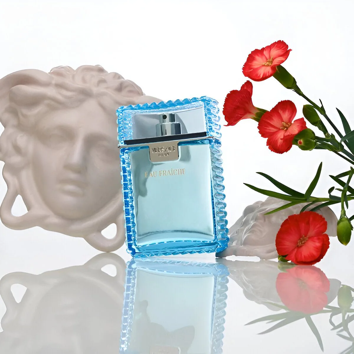 Versace Man Eau Fraiche EDT Travel Spray Set for Men - Image 4