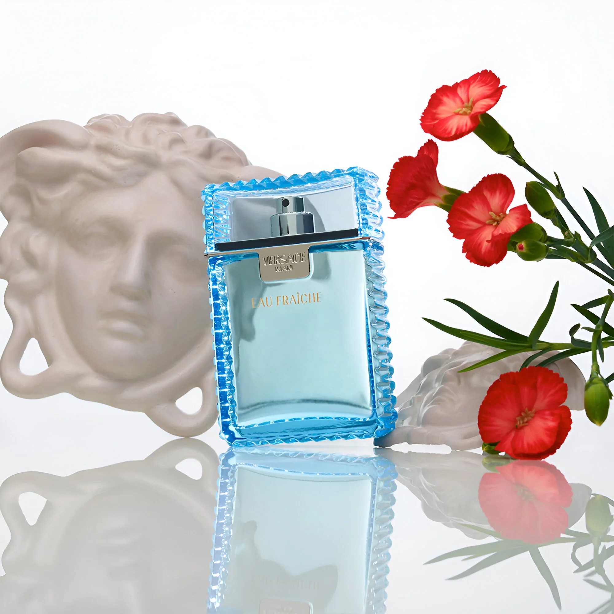 Versace Man Eau Fraiche For Men Shower Gel Gift Set - Image 3