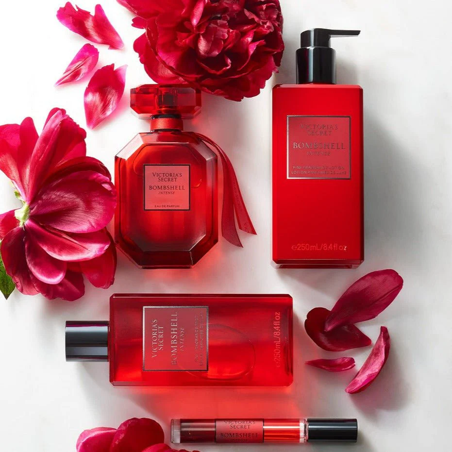 Victoria's Secret Bombshell Intense Fragrance Mist - Image 3
