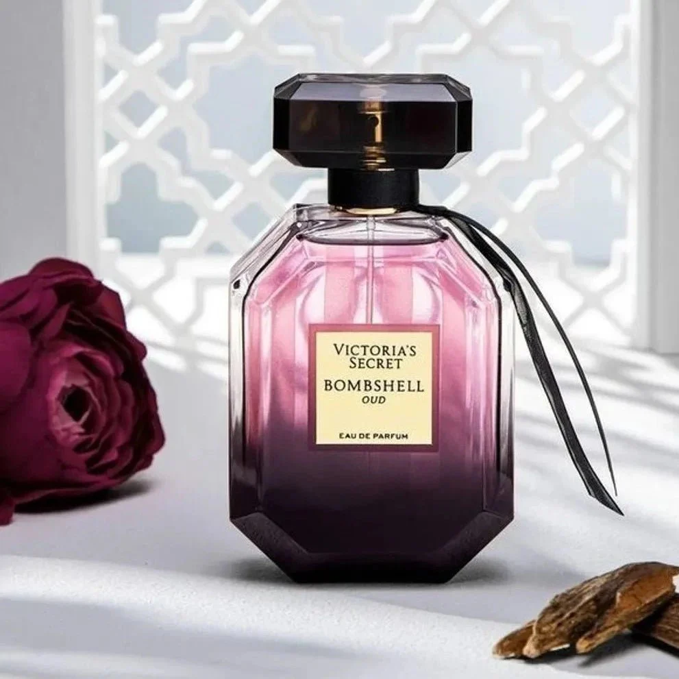 Victoria's Secret Bombshell Oud Luxe Fragrance Ensemble - Image 3