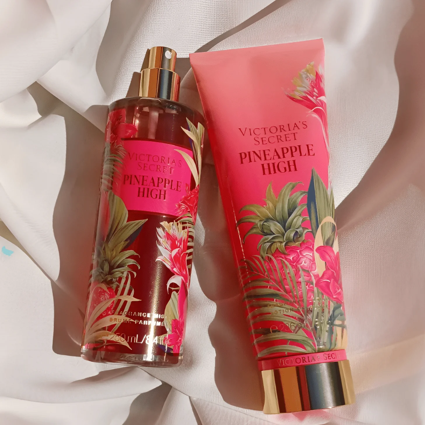 Victoria's Secret Pineapple High Fragrance Lotion - Image 2
