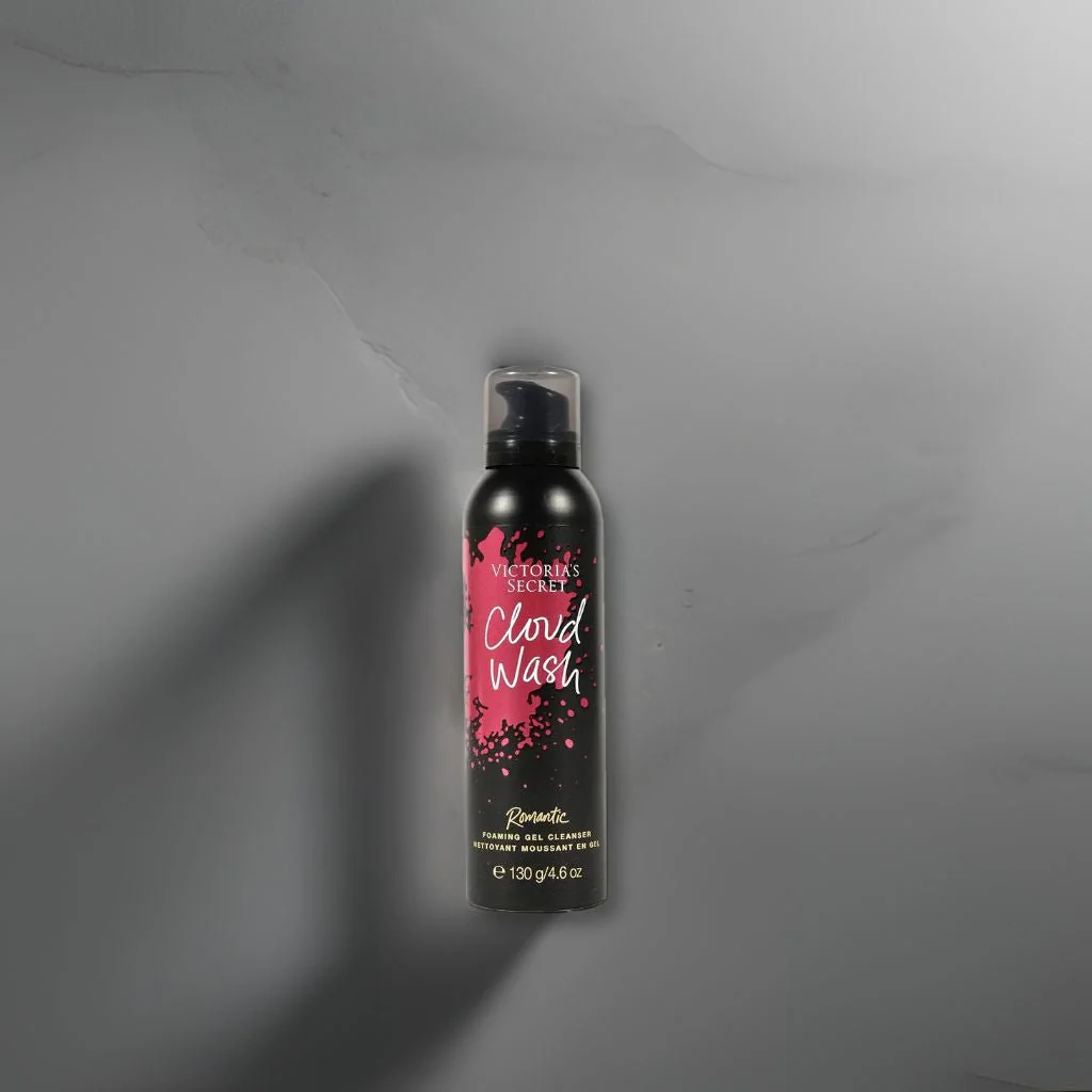 Victoria's Secret Romantic Cloud Wash Foaming Gel Cleanser - Image 3