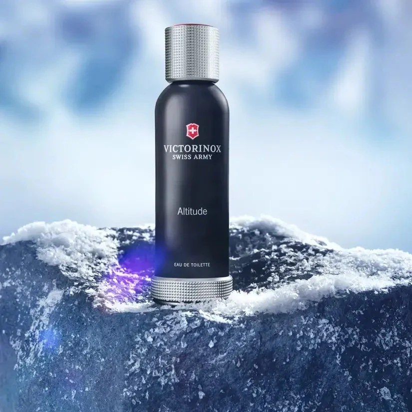Victorinox Swiss Army Altitude EDT For Men - Image 2