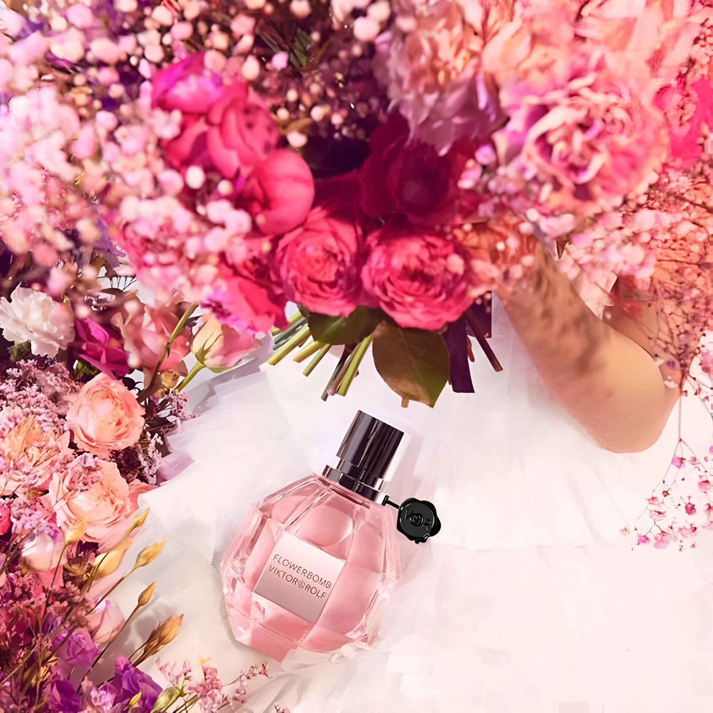 Viktor & Rolf Flower Bomb EDP Gift Set For Women - Image 5