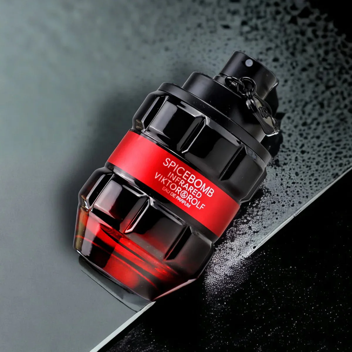 Viktor & Rolf Spicebomb Infrared EDP - Image 2