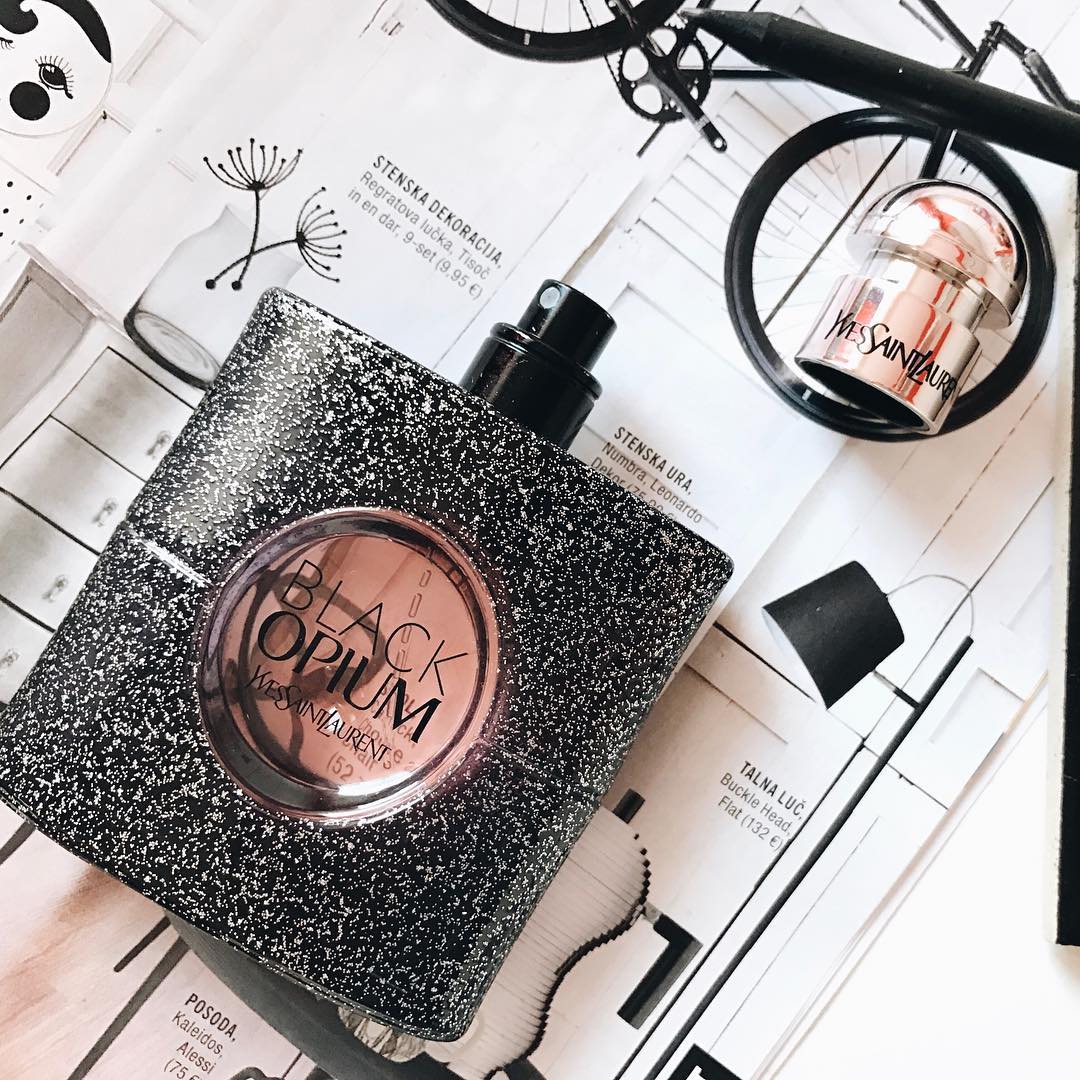 Yves Saint Laurent Black Opium Nuit Blanche EDP - Image 4