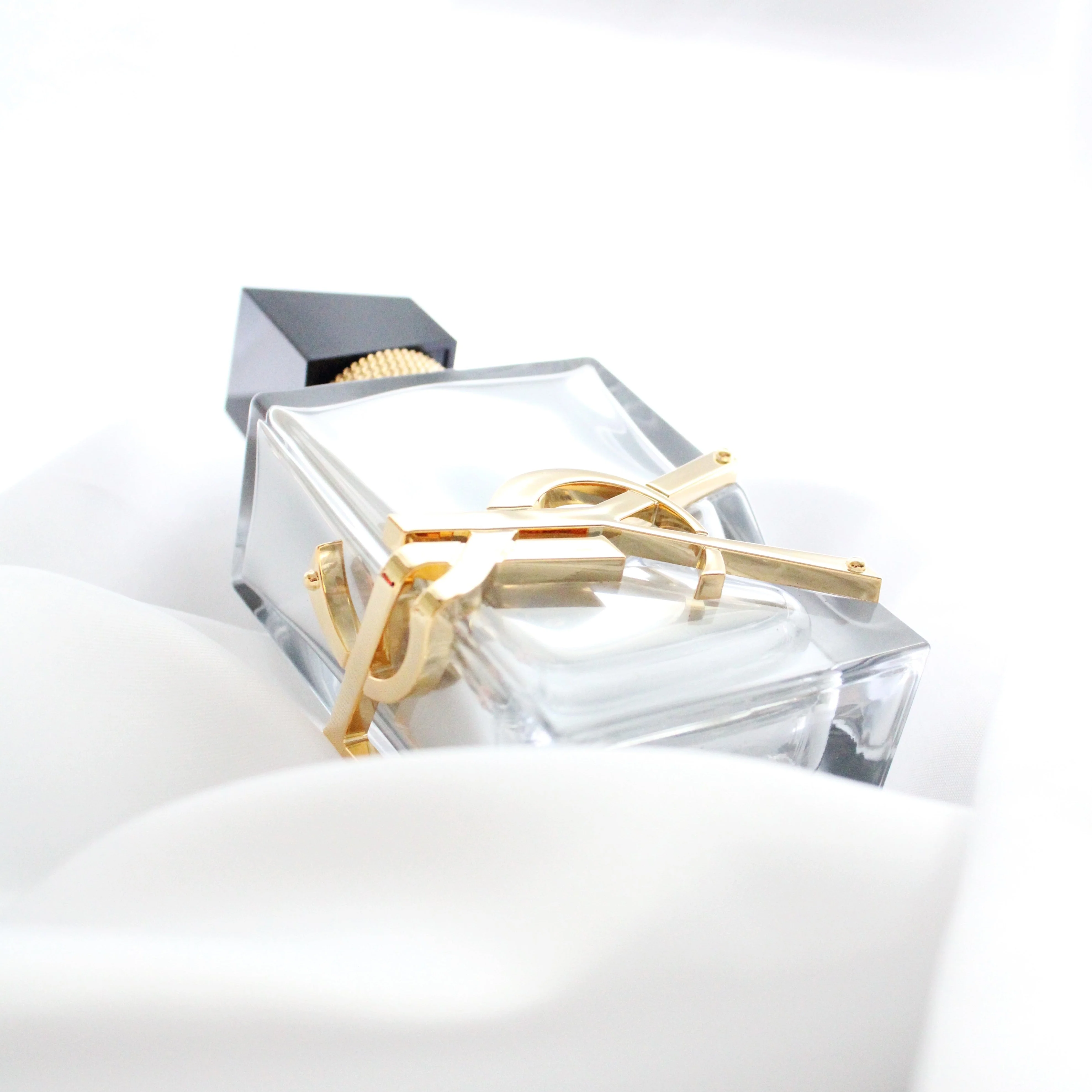 Yves Saint Laurent Libre L'Absolu Platine Parfum - Image 2