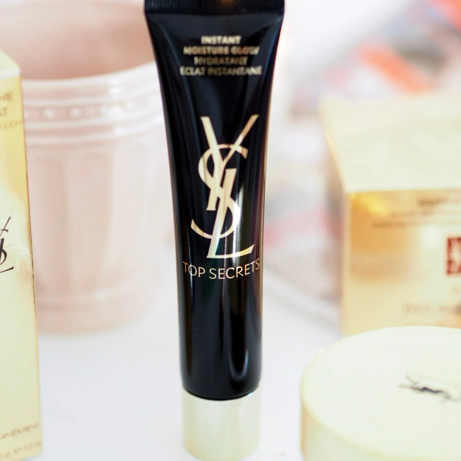 Yves Saint Laurent Top Secrets Instant Moisture Glow Face Cream - Image 2